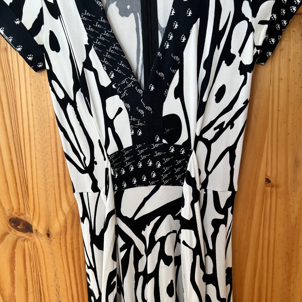 ISSA London Dress 100% Silk Black and White Tie V Neck Zip Up Midi Sz 2 - Picture 2 of 9
